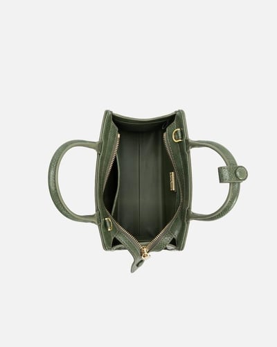 شنطة نسائية كلاسيك بلون أخضر من امزوري