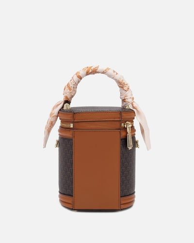 شنطة نسائية إمزوري بلون بني