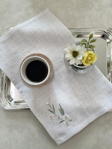 مفرش صينية تقديمات و ضيافة ( نَقاء )