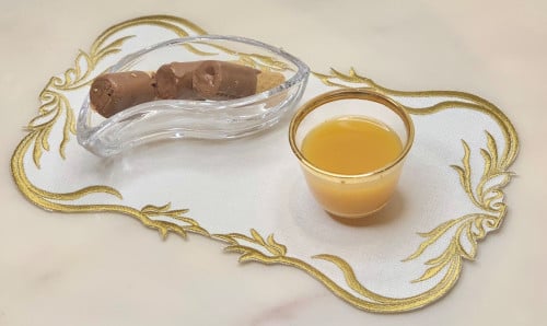 مفرش طاولة خدمة