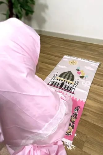 طقم صلاة بناتي