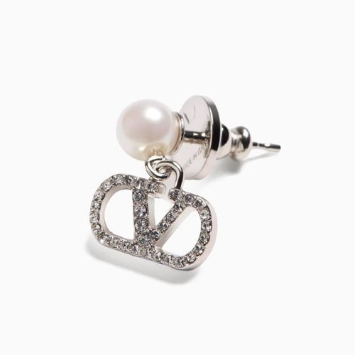 حلق فالنتينو