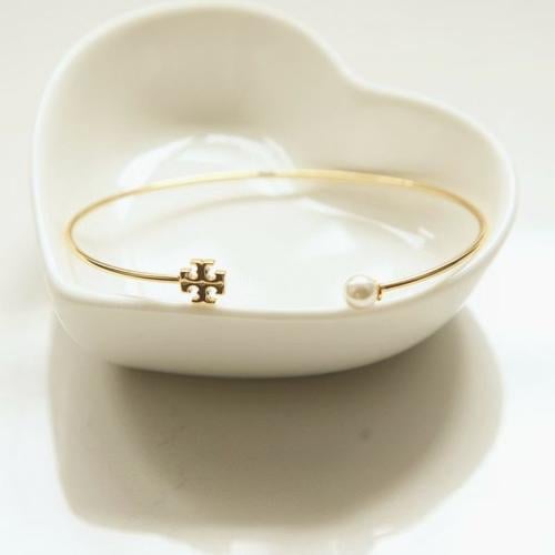 سوارة باللؤلؤ توري بورش