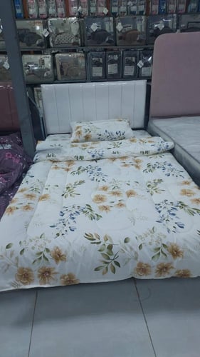 سرير بوكس فندقي مخمل