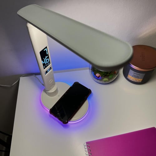 مصباح مكتبي بشاحن لاسلكي للجوال ومنفذ شحن