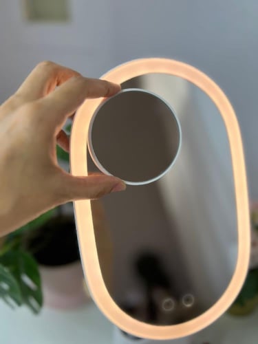 مرايا مكياج مع شاحن جوال وحامل للفرش