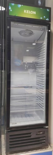 ثلاجة كيلون 381 لتر باب زجاج إنفرتر اسود– تبريد مو...