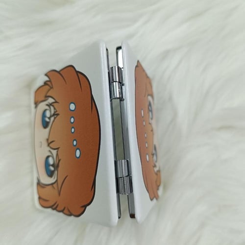 مرآة المحقق كونان CONAN MIRROR