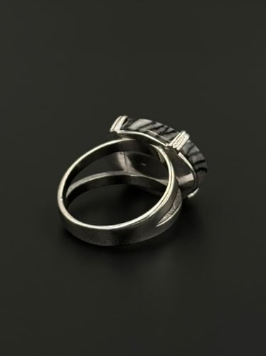 تايقر | خاتم ملكي مخالب فضة عيار 925 - رصاصي مخطط