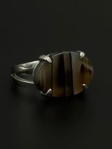 عقيق | خاتم ملكي مخالب فضة عيار 925 - عقيق مموج