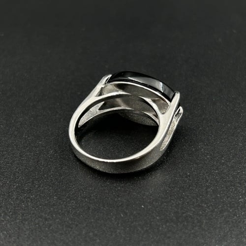 قاتم | خاتم ملكي مقبض فضه عيار 925 - أسود