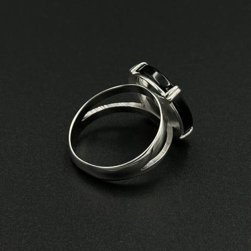 قاتم | خاتم ملكي دائري فضه عيار 925 - أسود