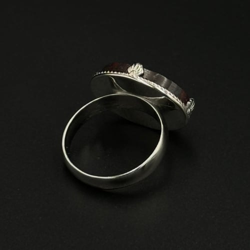 بركان | خاتم ملكي تاج فضة عيار 925 - عنابي معرق