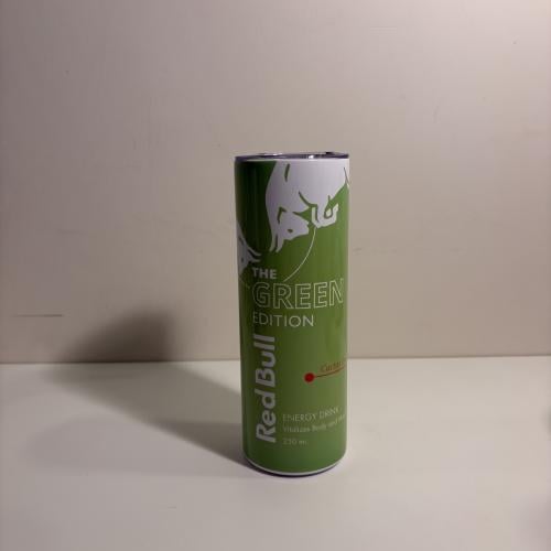 مق ريدبول الاخضر