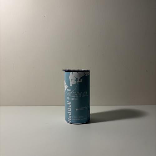 مق ريدبول الازرق الفاتح