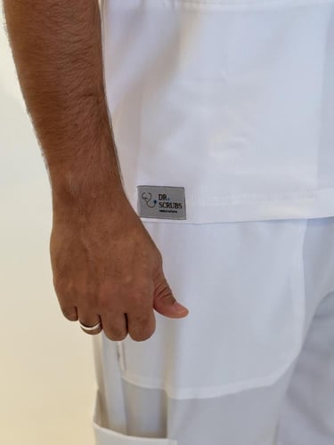 سكراب رجالي أبيض -white men's scrub