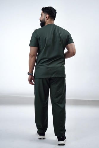 سكراب رجالي زيتي - olive green scrubs men