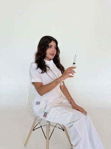 سكراب نسائي ابيض - white women's scrub