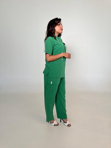 سكراب نسائي أخضر - Green women's scrub