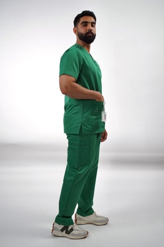 سكراب رجالي أخضر - Green men's scrub