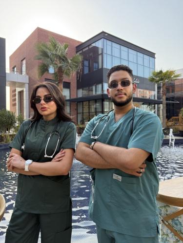 سكراب نسائي زيتي - Oily women's scrub