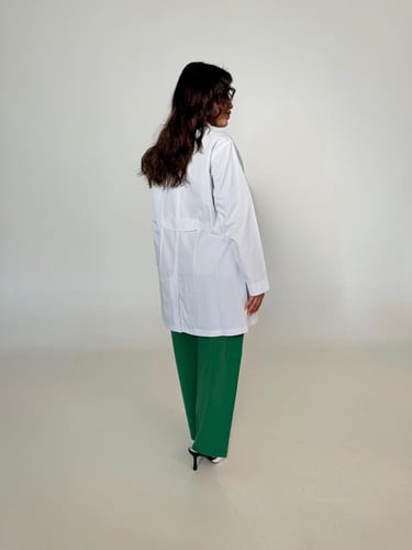 لابكوت نسائي كلاسك - Classic women's Lab coat