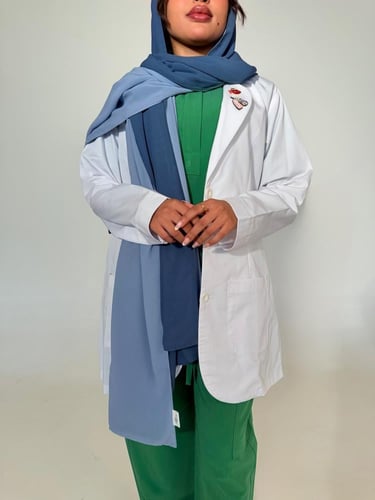 طرحه مكس لون رمادي مزرق مع لون رمادي ثلجي