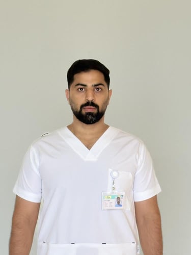 سكراب رجالي أبيض -white men's scrub