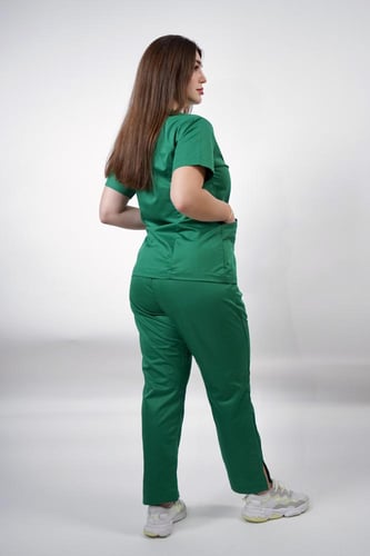 سكراب نسائي أخضر - Green women's scrub