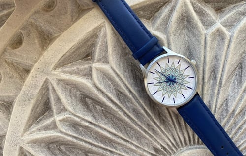 Zellij Blue ساعة النقش المغربي