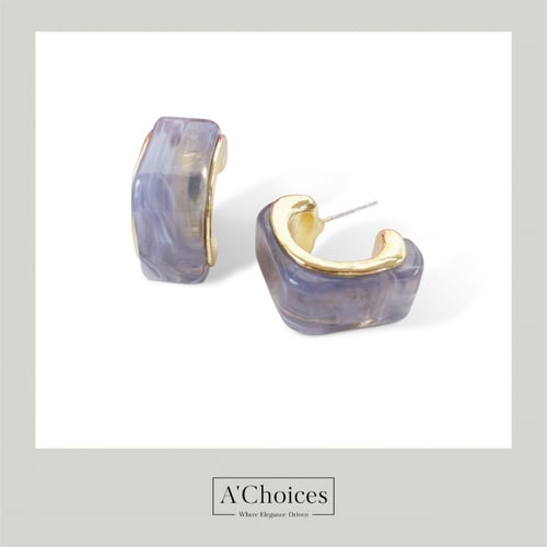 اقراط مطلية بالذهب مصنوعة من الريزن المموج بألوان...