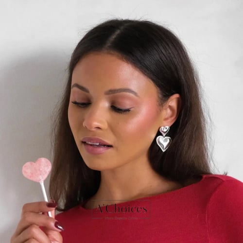 أقراط على شكل قلبين