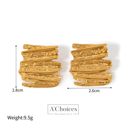 أقراط بأشكال متنوعة