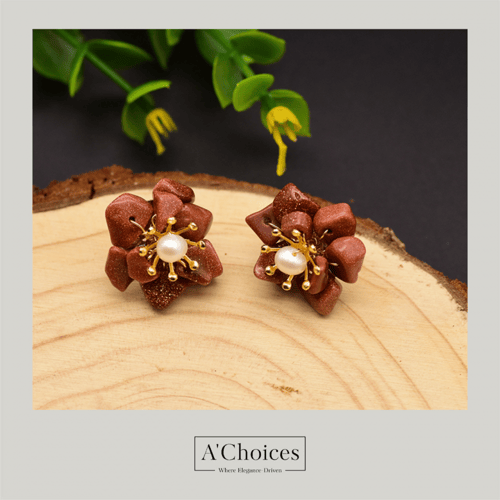 أقراط مصنوعة يدوياً من الفضة والنحاس المطلي بالذهب...