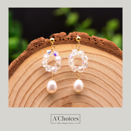 أقراط مصنوعة يدوياً من الفضة والنحاس المطلي بالذهب...