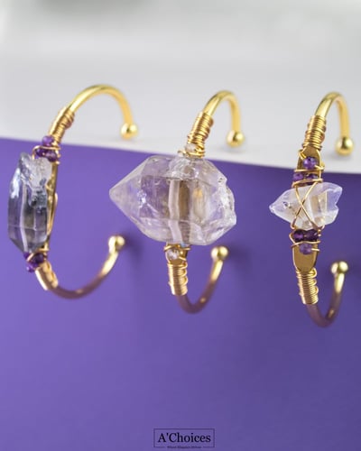 اساور ملفوفة بالأسلاك مطلية بالذهب بحجر هيركيمير و...