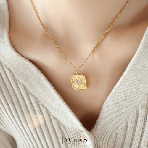 سلسال نسائي مصنوع من الستانلس ستيل المطلي بالذهب ع...