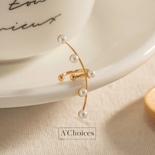 حلقة للأذن بشكل جذاب