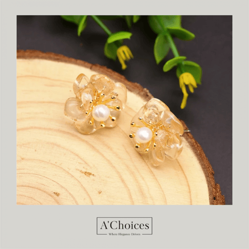 أقراط مصنوعة يدوياً من الفضة والنحاس المطلي بالذهب...