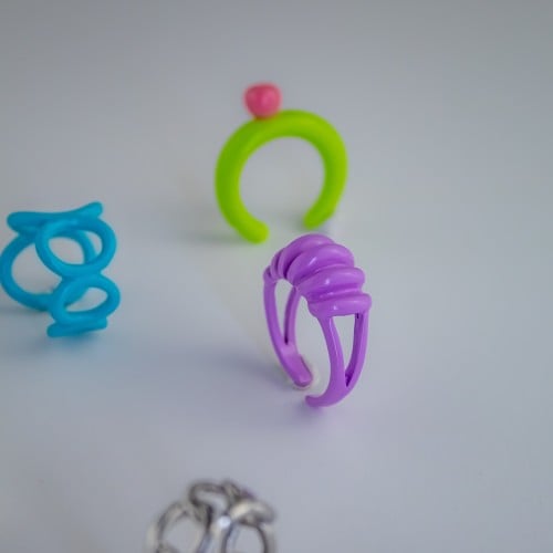 مجموعة مكونة من ثلاثة خواتم قابلة للتعديل بأشكال م...