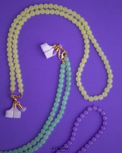 سلسلة بخرز ملون للنظارة او للسماعة وتستخدم ايضا لو...