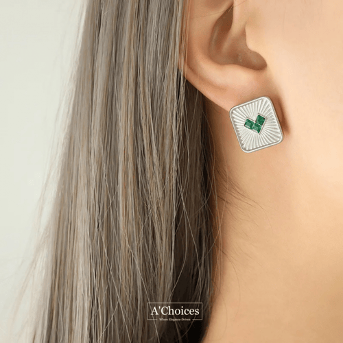 اقراط مصنوعة من الستانلس ستيل المطلي بالذهب عيار 1...