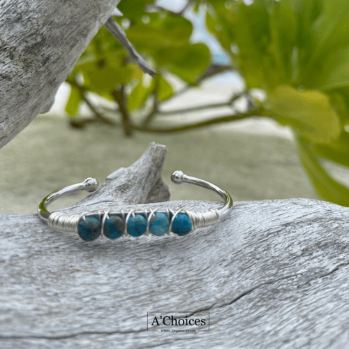 اساور ملفوفة بالأسلاك مطلية ذهب بحجر الكيانيت مصنو...