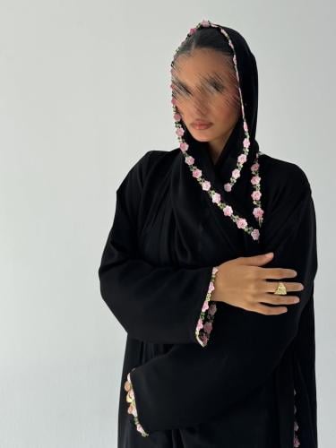 عباية نهى-ورد كريب كلوش