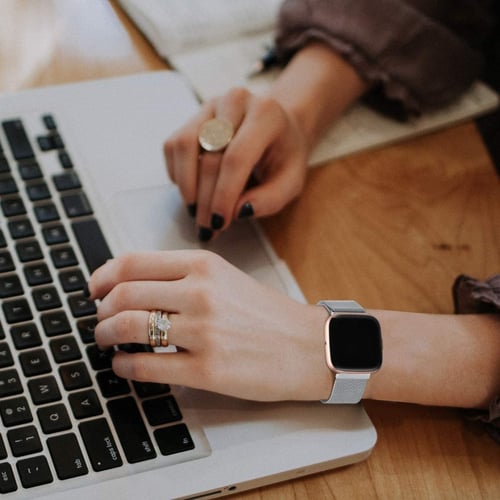 سوار تبديل لساعة فيتبيت فيرسا و فيرسا لايت و فيرسا...