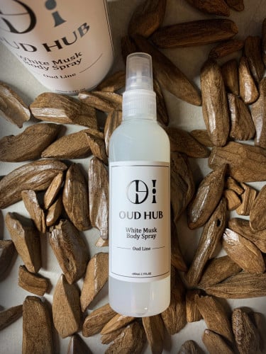 بخاخ المسك والعود Oud line للجسم