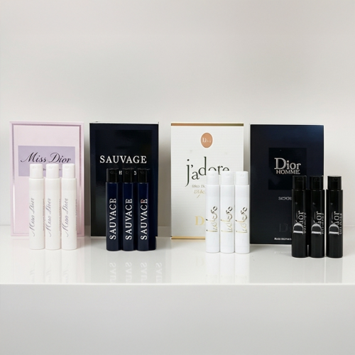 بكج عينات عطور ديور 12 حبة