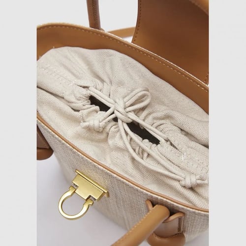 شنطة نسائية