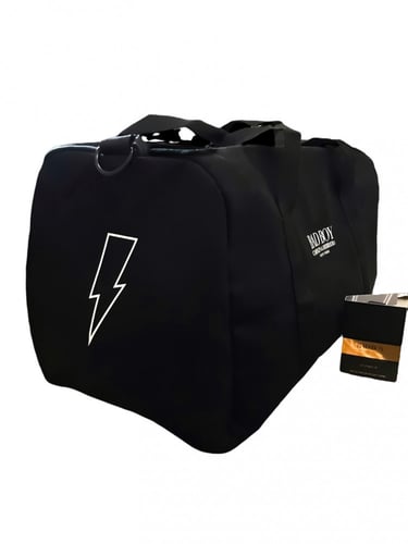 حقيبة باد بوي من كارولينا هيريرا