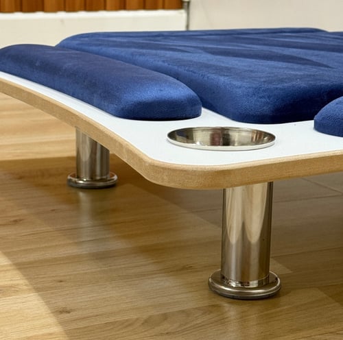 طاولة بلوت محدبة التصميم الجديد vip